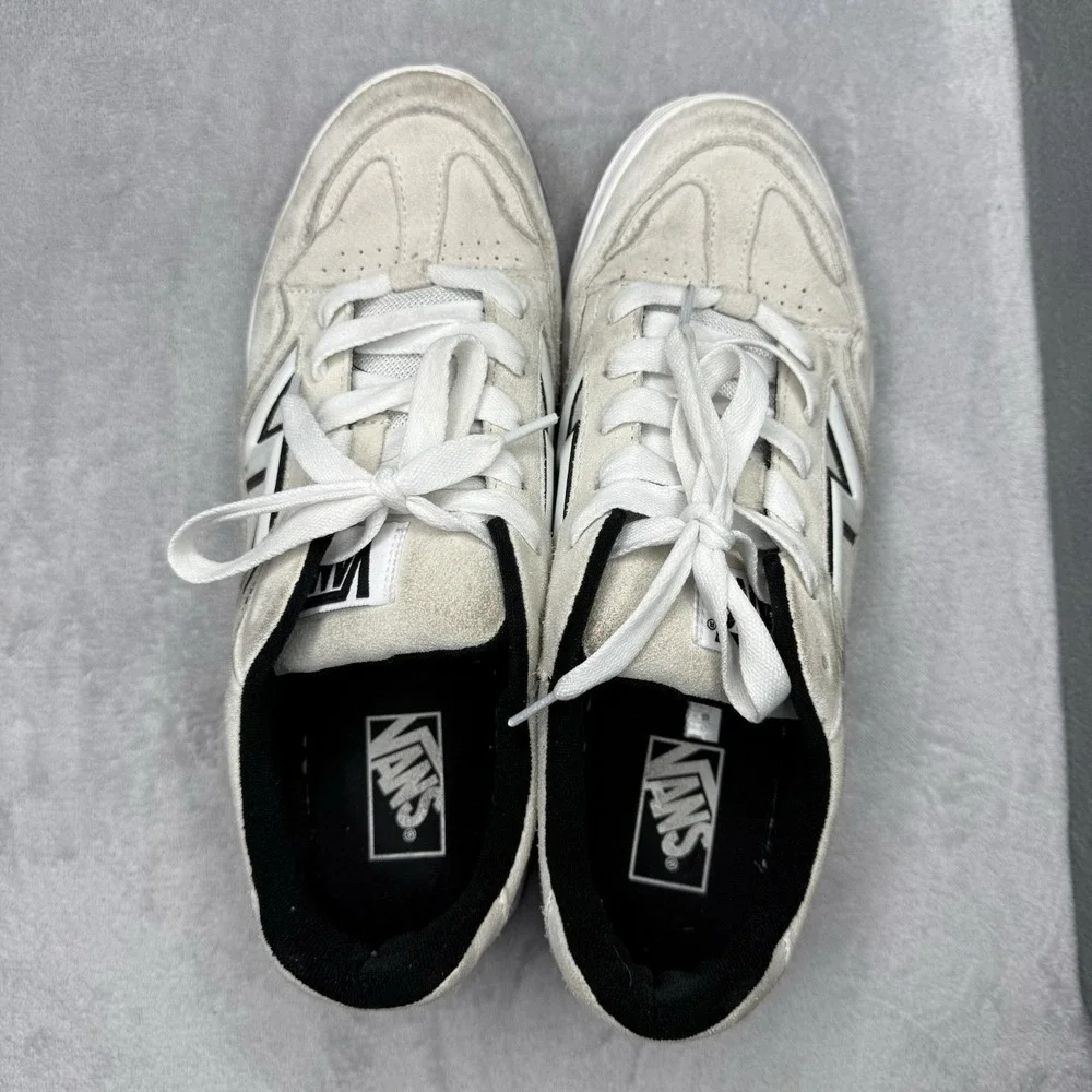 Vans Upland Marshmallow White Black Suede Sneakers Men's Size 12 Chunky 90s